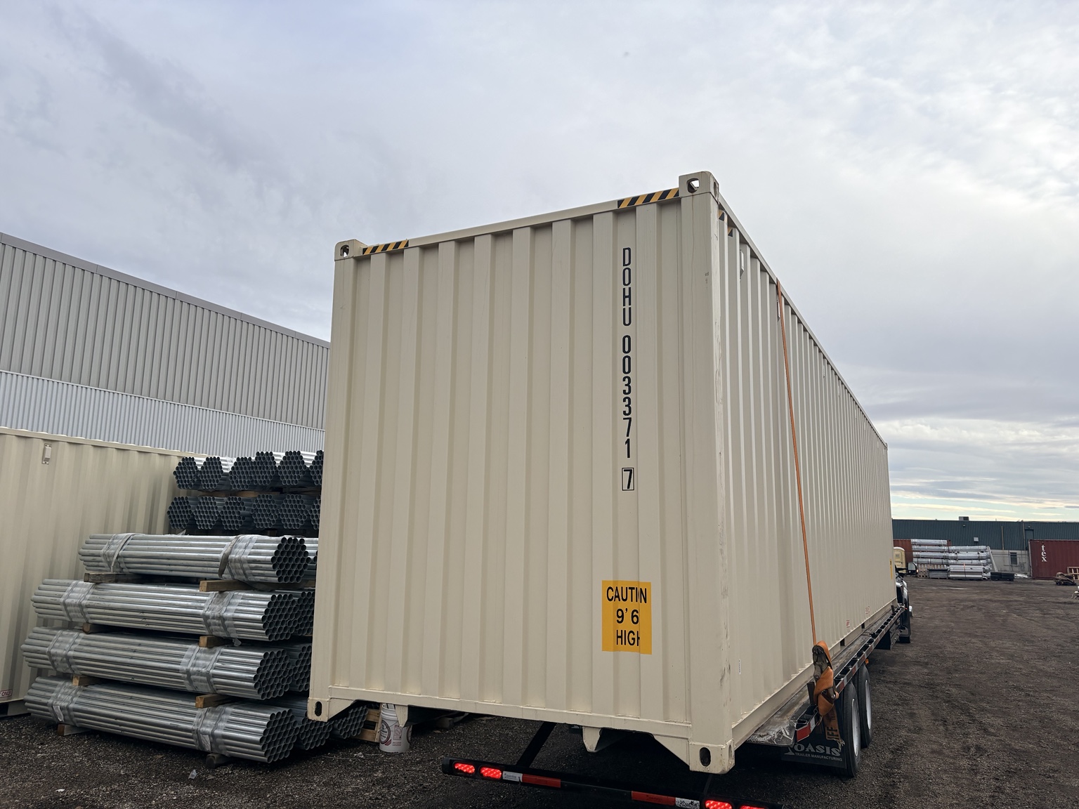 2026 40 ft High Cube Container — Beige RAL 1015 — photo 4