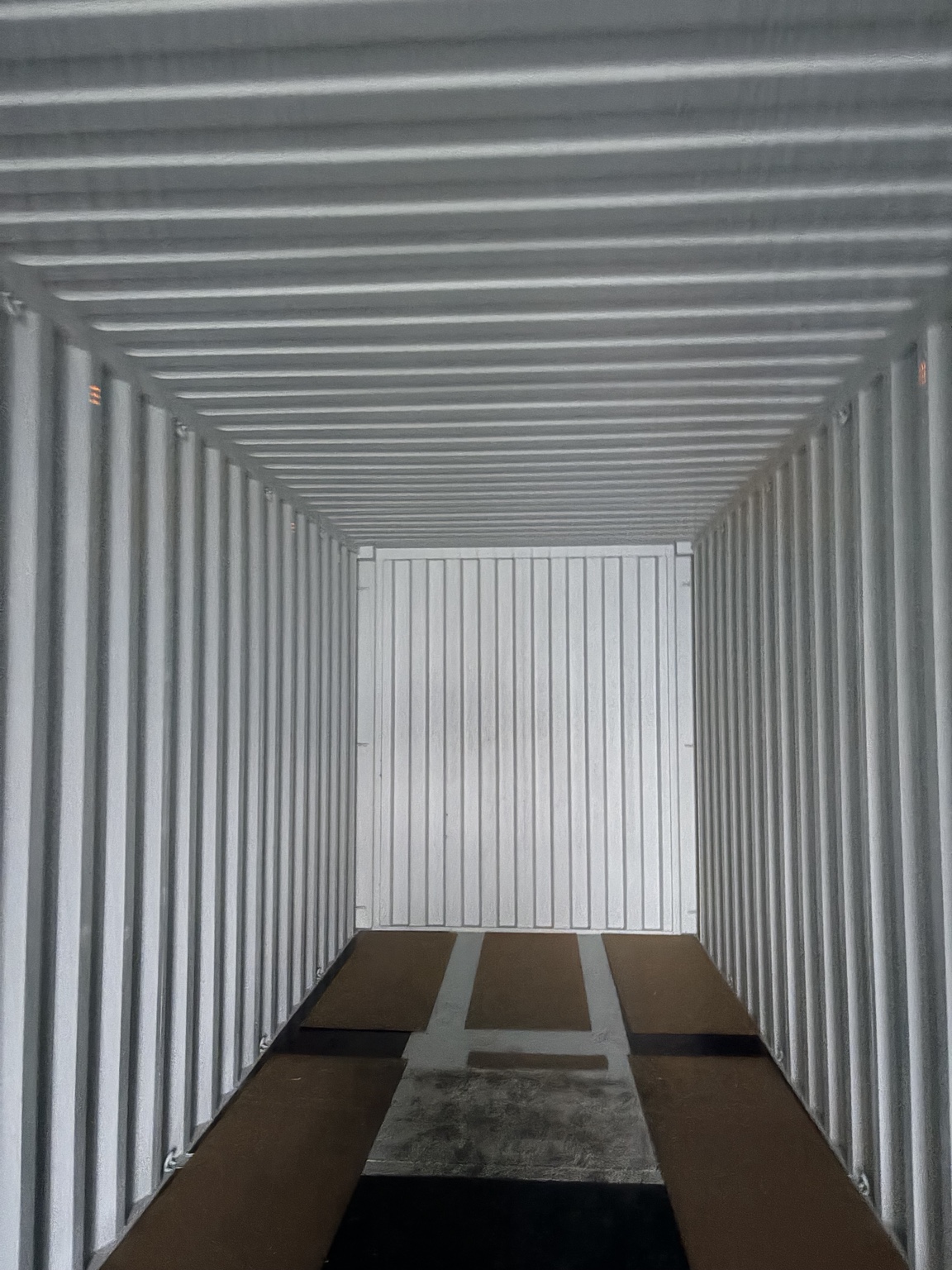 2026 40 ft High Cube Container — Beige RAL 1015 — photo 9